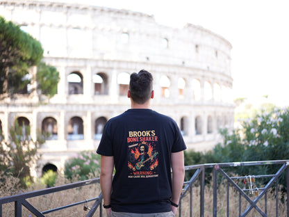 🎃🎃🎃 T-Shirt “Yohohohooo!!” — loud, legendary, and bone-rattling.